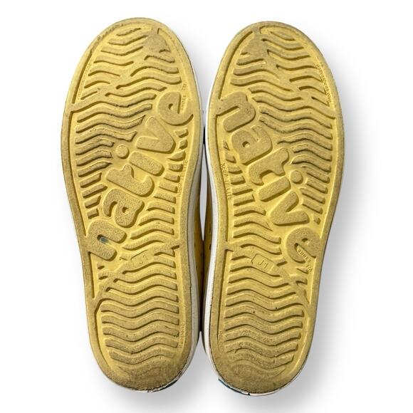 Native Shoes Jefferson Slip On Shoes Kids Size J1 Banana Yellow/White - Picture 5 of 5